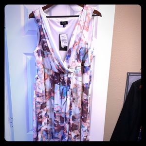 DRESS FLORAL PATTERN